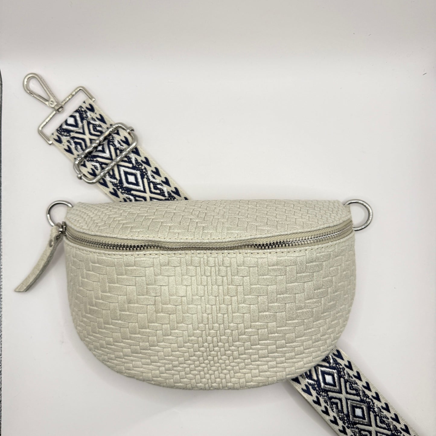 Cream Weave Bag + Navy Basic Strap